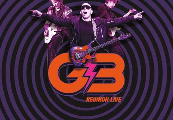 „Desert Rose” to utwór pochodzący z platynowej, nagrodzonej Grammy płyty Erica Johnsona „Ah Via Musicom”. Dzięki albumowi „G3 Reunion Live” możemy wrócić wspaniałego momentu w historii muzyki. Gra z Joe i Stevem była potwierdzeniem, że chociaż wszyscy chcemy przesuwać muzyczne granice, chcemy również wspólnie doświadczać życia i komunikować się za pomocą muzyki, mówi Eric Johnson.